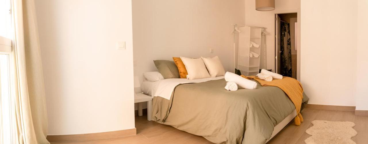 Duplex Victory III Appartement Málaga Buitenkant foto